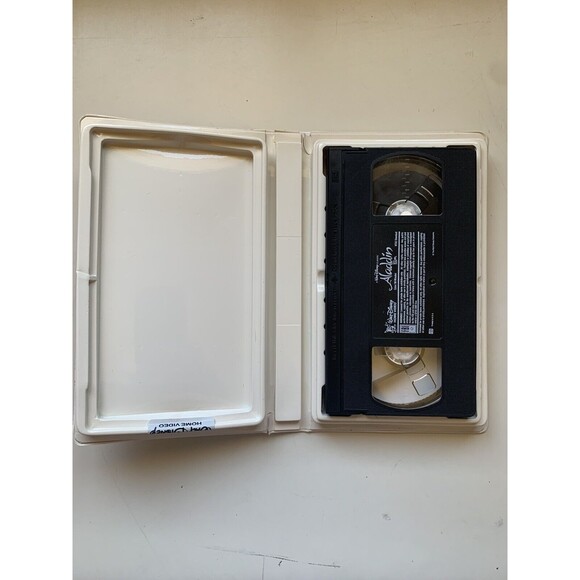 Aladdin - Disney Black Diamond VHS - Picture 3 of 5